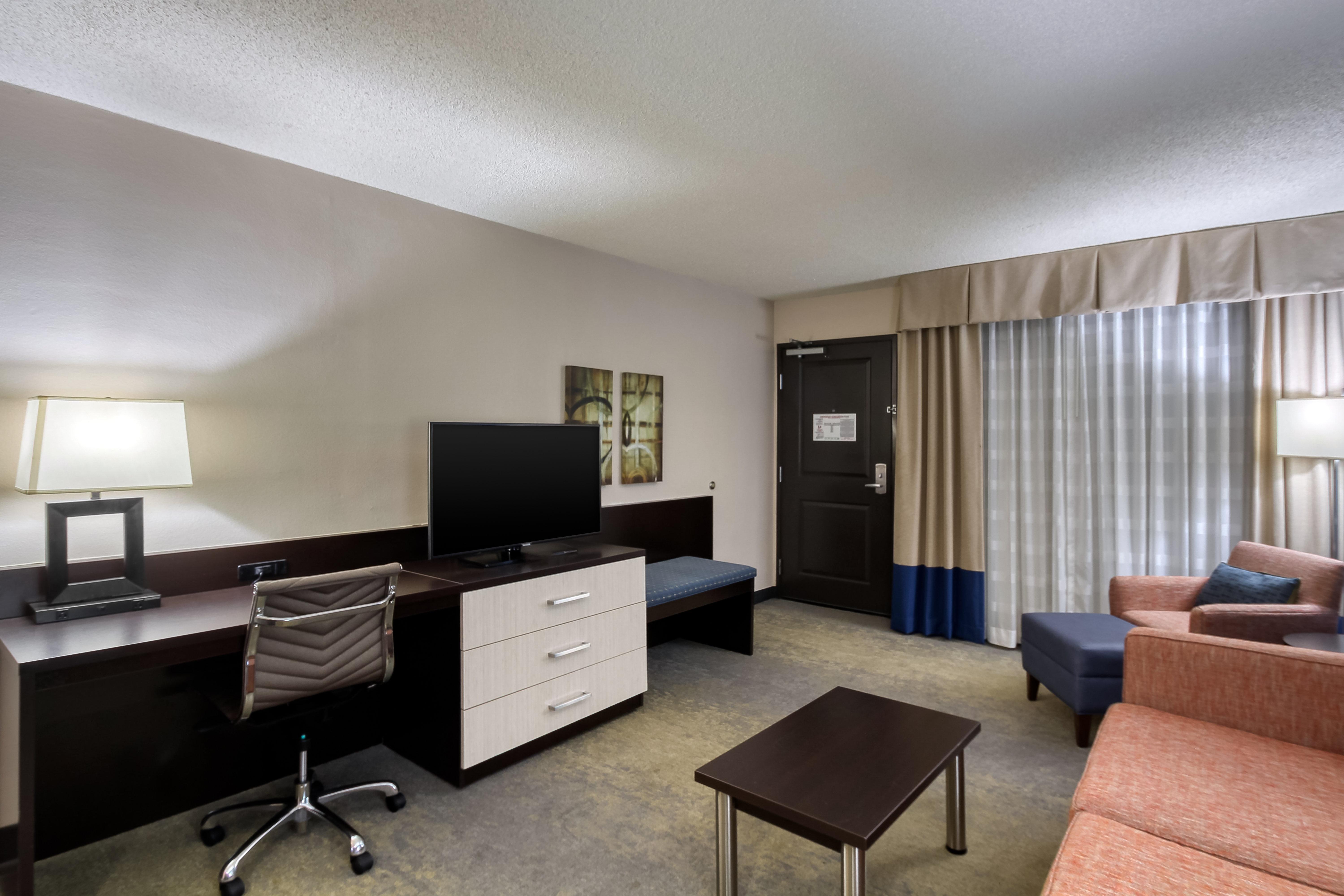 Holiday Inn & Suites Atlanta Airport North By Ihg College Park Екстер'єр фото