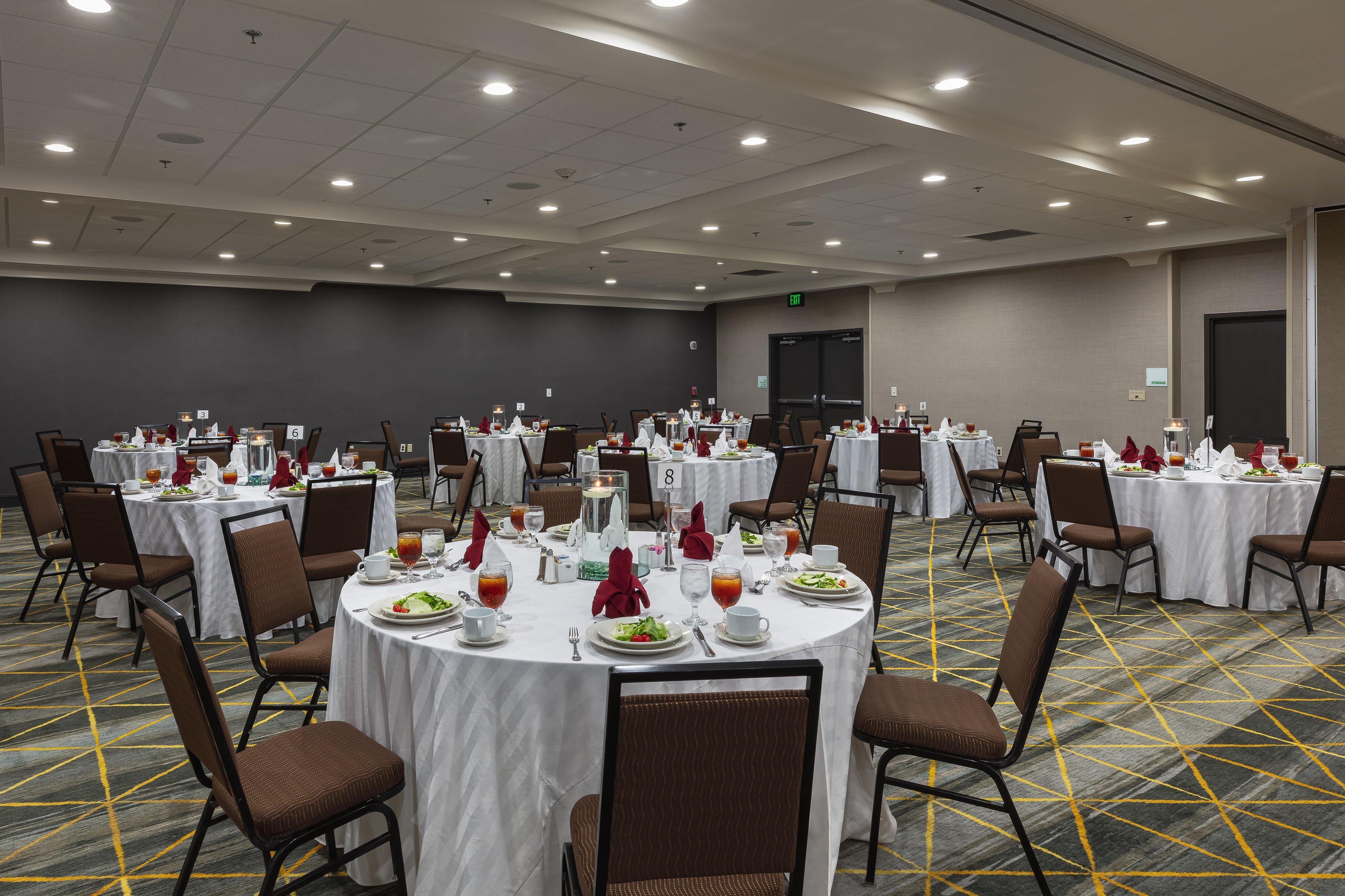 Holiday Inn & Suites Atlanta Airport North By Ihg College Park Екстер'єр фото