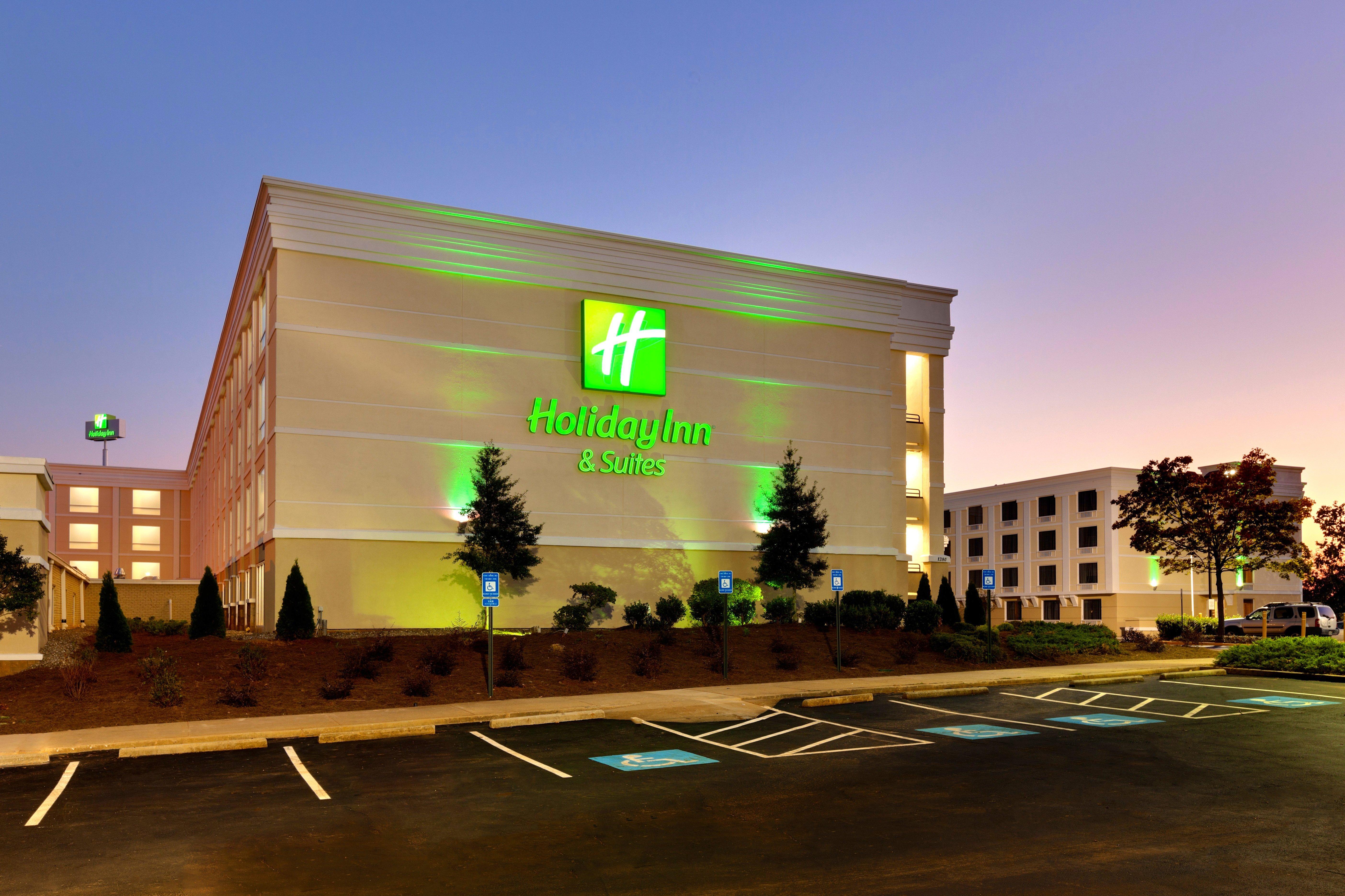 Holiday Inn & Suites Atlanta Airport North By Ihg College Park Екстер'єр фото