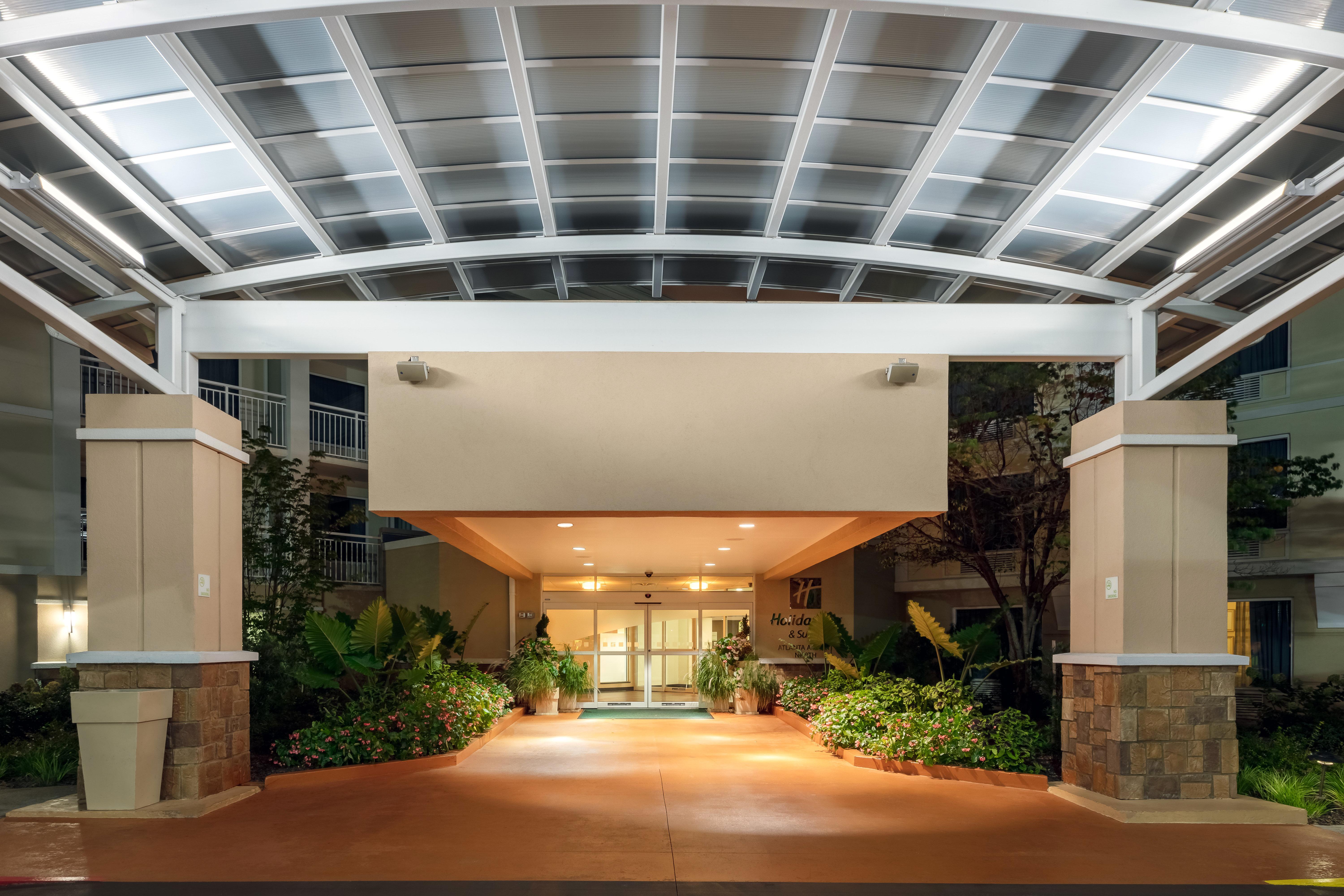 Holiday Inn & Suites Atlanta Airport North By Ihg College Park Екстер'єр фото